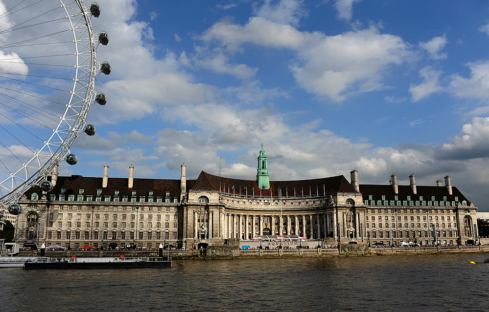 County Hall and London Eye 